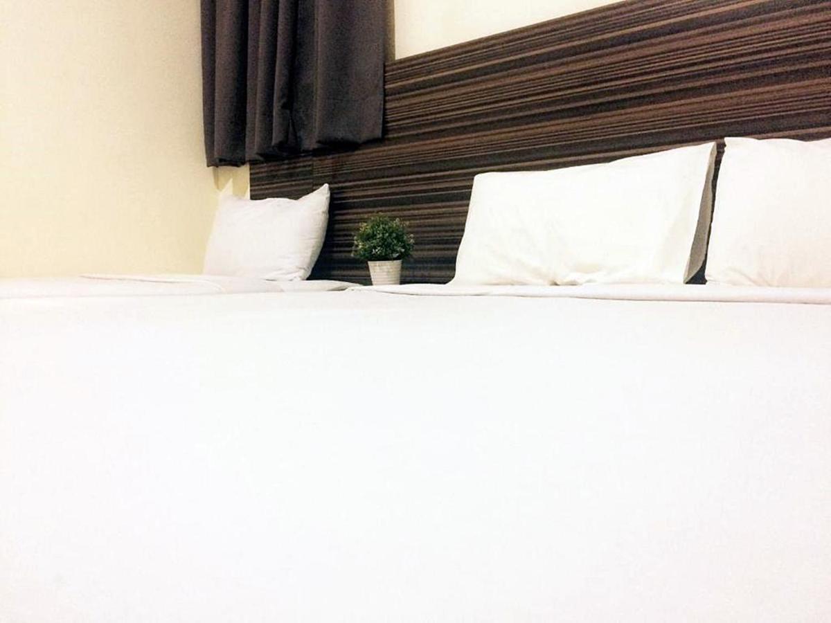 Hotel Sara'S Inn, Shah Alam Kültér fotó