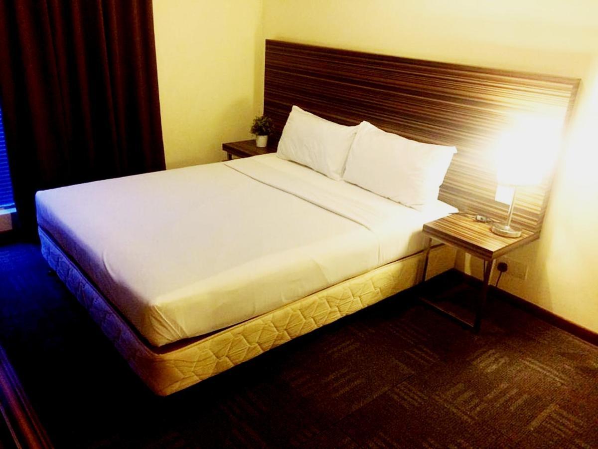 Hotel Sara'S Inn, Shah Alam Kültér fotó